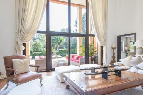 Villa for sale in Son Vida, Mallorca, Spain 6 bedrooms, 786 sq.m. No. 18484 - photo 8