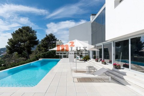 Villa for sale in Blanes, Girona, Spain 4 bedrooms, 880 sq.m. No. 16811 - photo 3