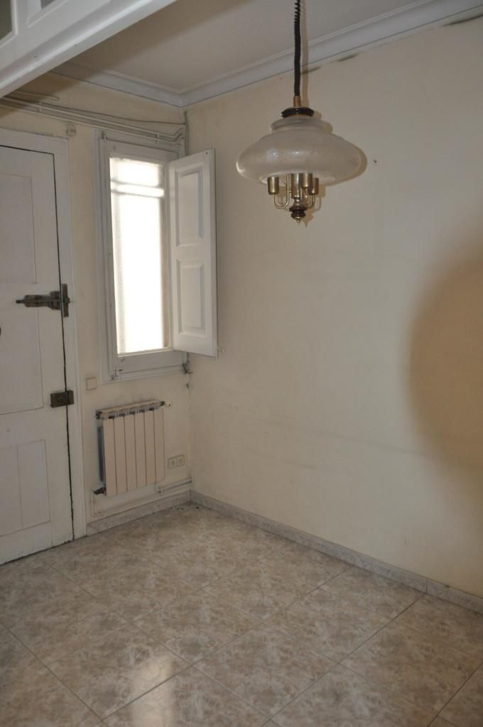 Apartamento en Barcelona, España 3 habitaciones, 109 m2 No. 15910