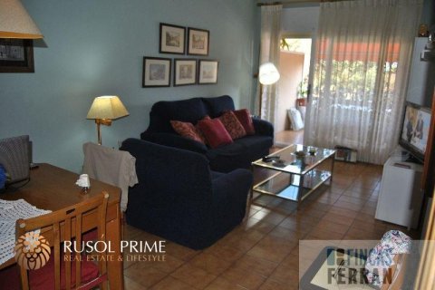 Apartment for sale in Coma-Ruga, Tarragona, Spain 3 bedrooms, 75 sq.m. No. 11596 - photo 9