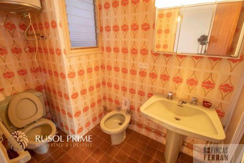 House for sale in Coma-Ruga, Tarragona, Spain 4 bedrooms, 225 sq.m. No. 11967 - photo 14