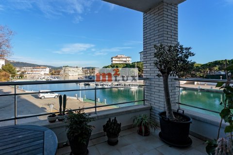 Apartment for sale in Platja D'aro, Girona, Spain 3 bedrooms, 133 sq.m. No. 16806 - photo 25