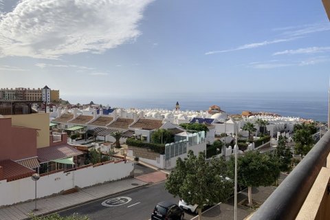 Apartment for sale in Playa Paraiso, Tenerife, Spain 2 bedrooms, 65 sq.m. No. 18368 - photo 4