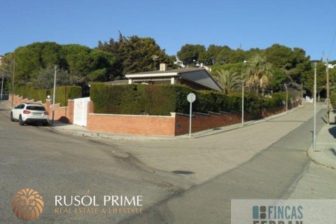 House for sale in Coma-Ruga, Tarragona, Spain 5 bedrooms, 160 sq.m. No. 11995 - photo 16