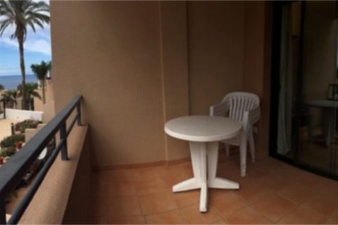 Apartment for sale in Playa Paraiso, Tenerife, Spain 2 bedrooms, 71 sq.m. No. 18392 - photo 11
