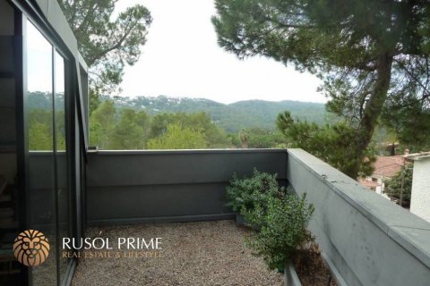 House for sale in Barcelona, Spain 3 bedrooms, 190 sq.m. No. 10295 - photo 12