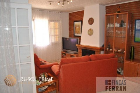 House for sale in Coma-Ruga, Tarragona, Spain 4 bedrooms, 130 sq.m. No. 11988 - photo 7