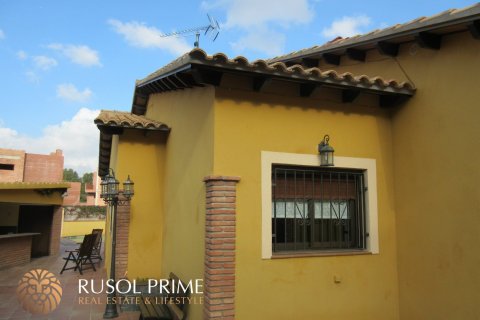 House for sale in Roda De Bara, Tarragona, Spain 3 bedrooms, 230 sq.m. No. 11635 - photo 9