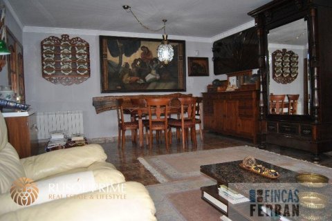 House for sale in Coma-Ruga, Tarragona, Spain 6 bedrooms, 420 sq.m. No. 11625 - photo 9