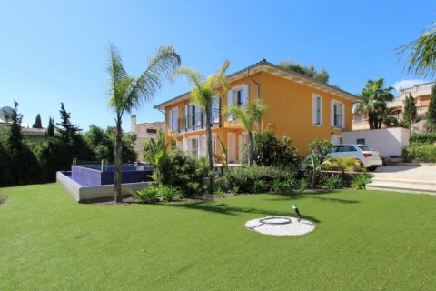 Villa for sale in Torrenova, Mallorca, Spain 4 bedrooms, 375 sq.m. No. 18433 - photo 1