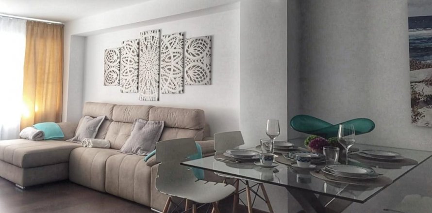 Apartment in Alicante, Spain 2 bedrooms, 138 sq.m. No. 16160
