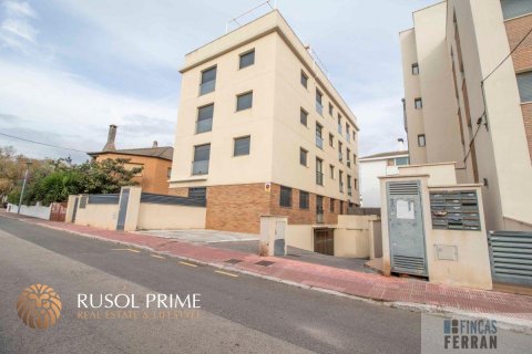 Apartment for sale in Coma-Ruga, Tarragona, Spain 2 bedrooms, 55 sq.m. No. 11970 - photo 1