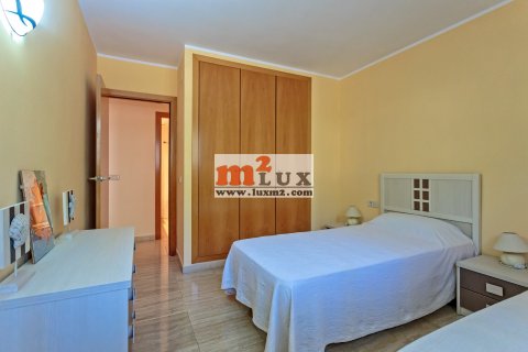 Apartment for sale in Platja D'aro, Girona, Spain 3 bedrooms, 119 sq.m. No. 16870 - photo 19