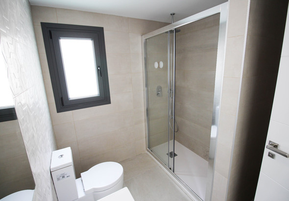 Villa a Benidorm, Alicante, Spagna 4 camere da letto, 205.24 mq. N° 15815