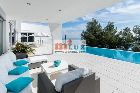 Villa for sale in Blanes, Girona, Spain 4 bedrooms, 880 sq.m. No. 16811 - photo 4