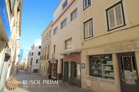Apartment for sale in Mahon, Menorca, Spain 5 bedrooms, 321 sq.m. No. 11230 - photo 2