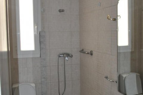 Apartment for sale in Barcelona, Spain 3 rooms, 109 sq.m. No. 15910 - photo 3
