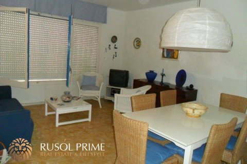 House for sale in Coma-Ruga, Tarragona, Spain 7 bedrooms, 212 sq.m. No. 11729 - photo 3