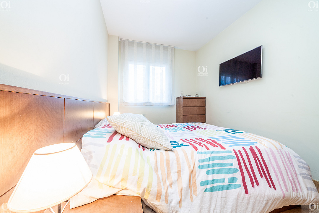 Apartment in Barcelona, Spain 4 rooms, 102 sq.m. No. 15912