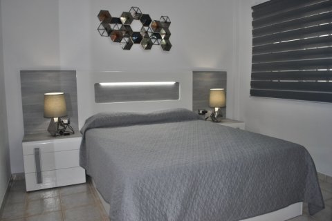 Penthouse for sale in Costa del Silencio, Tenerife, Spain 2 bedrooms, 60 sq.m. No. 18353 - photo 11