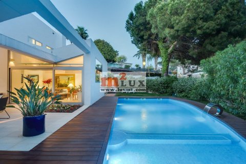 Villa for sale in S'Agaro, Girona, Spain 4 bedrooms, 205 sq.m. No. 16735 - photo 10