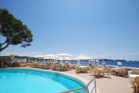 Commercial property for sale in Cala Fornells, Mallorca, Spain 590 sq.m. No. 18416 - photo 7