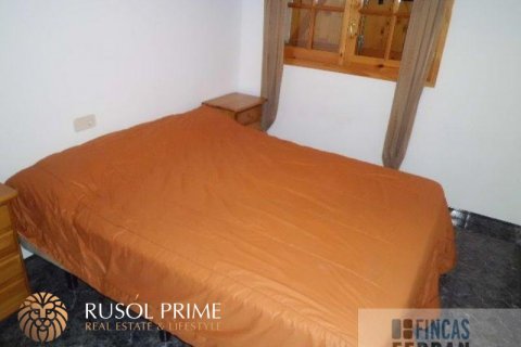 House for sale in Coma-Ruga, Tarragona, Spain 5 bedrooms, 260 sq.m. No. 11597 - photo 17