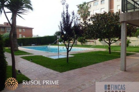 Apartment for sale in Coma-Ruga, Tarragona, Spain 3 bedrooms, 90 sq.m. No. 11711 - photo 1