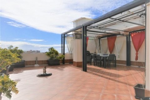 Apartment for sale in Alcala, Tenerife, Spain 3 bedrooms, 157 sq.m. No. 18400 - photo 1