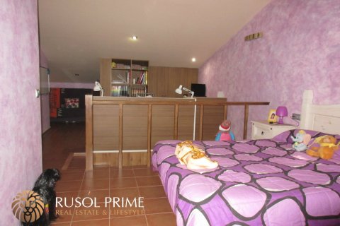 House for sale in Roda De Bara, Tarragona, Spain 3 bedrooms, 230 sq.m. No. 11635 - photo 20