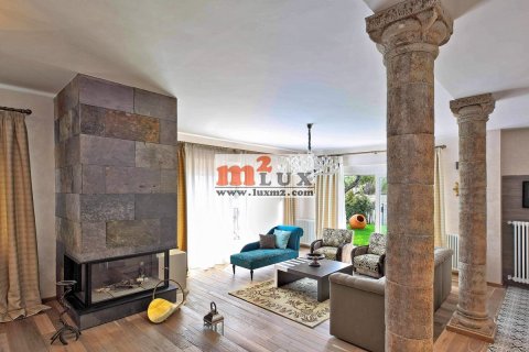 Villa for sale in Blanes, Girona, Spain 4 bedrooms, 334 sq.m. No. 16690 - photo 5