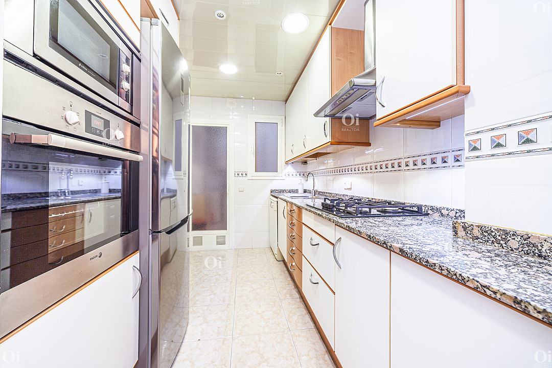 Wohnung in Barcelona, Spanien 3 Zimmer, 80 m2 Nr. 15872