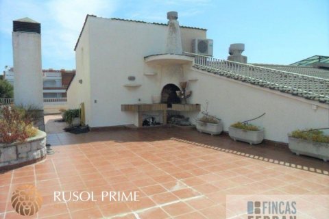 Apartment for sale in Coma-Ruga, Tarragona, Spain 3 bedrooms, 80 sq.m. No. 11603 - photo 2