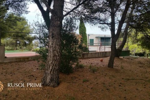 House for sale in Coma-Ruga, Tarragona, Spain 6 bedrooms, 595 sq.m. No. 11999 - photo 4