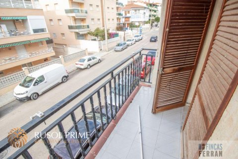 Apartment for sale in Coma-Ruga, Tarragona, Spain 4 bedrooms, 132 sq.m. No. 11990 - photo 3