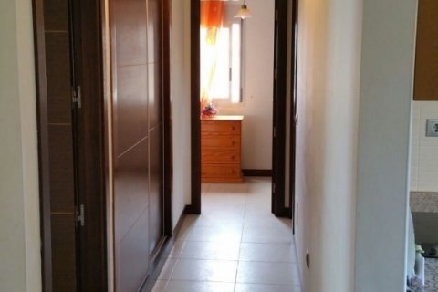 Apartment for sale in Playa Paraiso, Tenerife, Spain 3 bedrooms, 70 sq.m. No. 18336 - photo 7