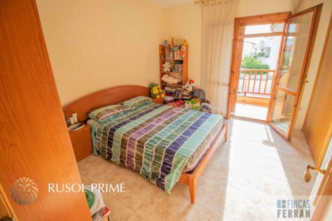 House for sale in Coma-Ruga, Tarragona, Spain 3 bedrooms, 85 sq.m. No. 11973 - photo 10
