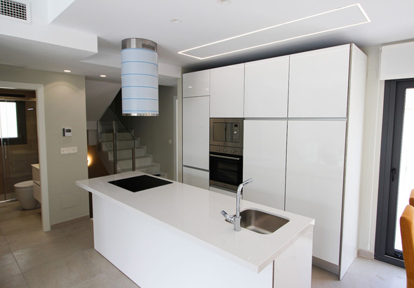 Villa a Benidorm, Alicante, Spagna 4 camere da letto, 205.24 mq. N° 15815