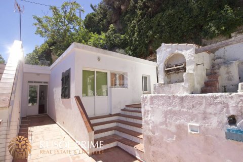 Townhouse for sale in Mahon, Menorca, Spain 3 bedrooms, 222 sq.m. No. 11241 - photo 8