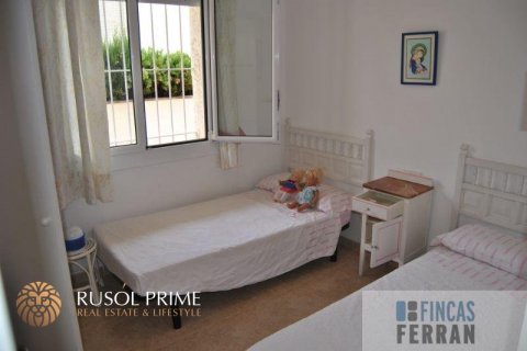 House for sale in Coma-Ruga, Tarragona, Spain 8 bedrooms, 220 sq.m. No. 12000 - photo 16