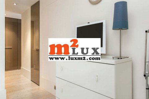 Apartment for rent in Barcelona, Spain 2 bedrooms, 92 sq.m. No. 16847 - photo 17