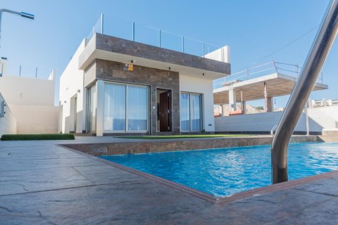 Villa for sale in Orihuela, Alicante, Spain 3 bedrooms, 83 sq.m. No. 13481 - photo 1