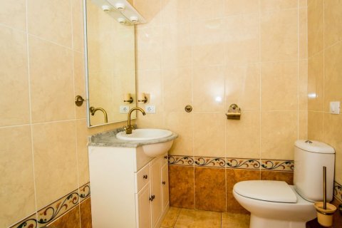 Apartment for sale in Fanabe, Tenerife, Spain 2 bedrooms, 76 sq.m. No. 18342 - photo 26