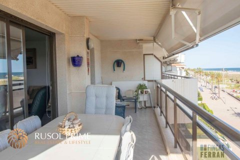 Apartment for sale in Coma-Ruga, Tarragona, Spain 3 bedrooms, 115 sq.m. No. 11981 - photo 4