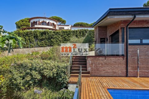 Villa for sale in Calonge, Girona, Spain 4 bedrooms, 320 sq.m. No. 16852 - photo 7