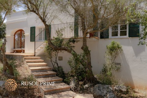 Finca for sale in Alaior, Menorca, Spain 5 bedrooms, 612 sq.m. No. 11685 - photo 8