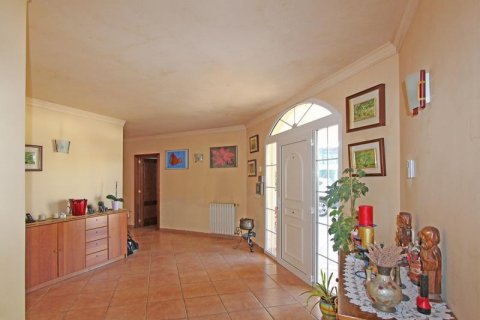 Villa for sale in Santa Ponsa, Mallorca, Spain 5 bedrooms, 300 sq.m. No. 18448 - photo 2