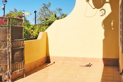 Apartment for sale in Torviscas, Tenerife, Spain 2 bedrooms,  No. 18387 - photo 2