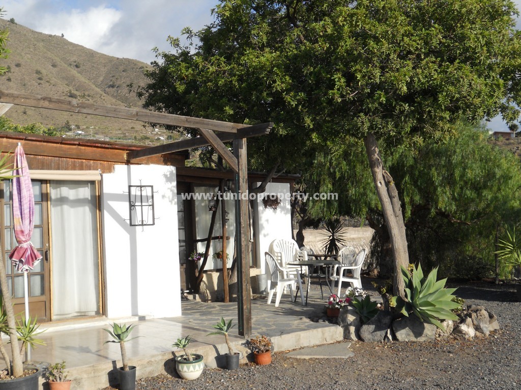 Finca in Guia de Isora, Tenerife, Spain 4 bedrooms, 110 sq.m. No. 24357