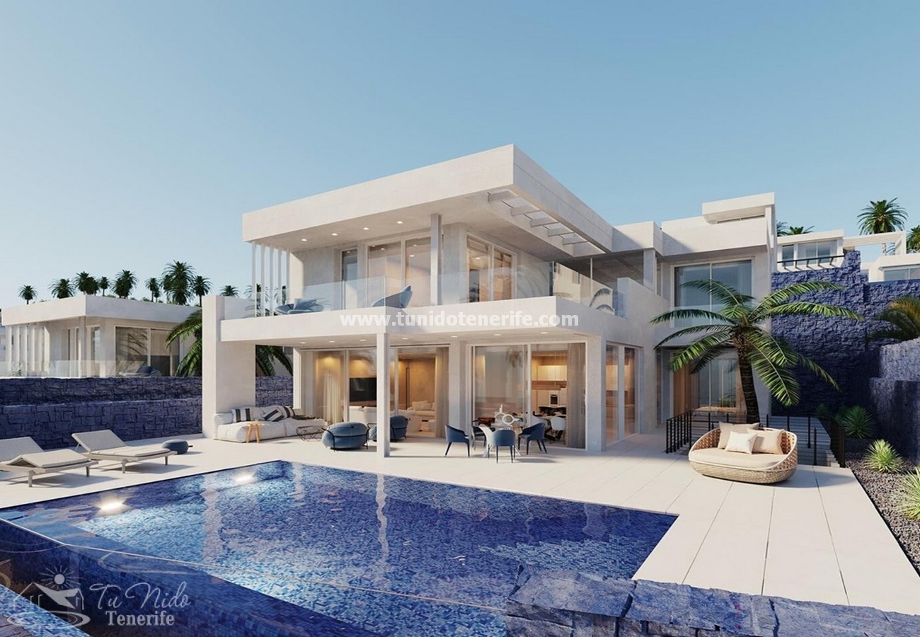Villa in San Eugenio, Tenerife, Spain 5 bedrooms, 300 sq.m. No. 24609